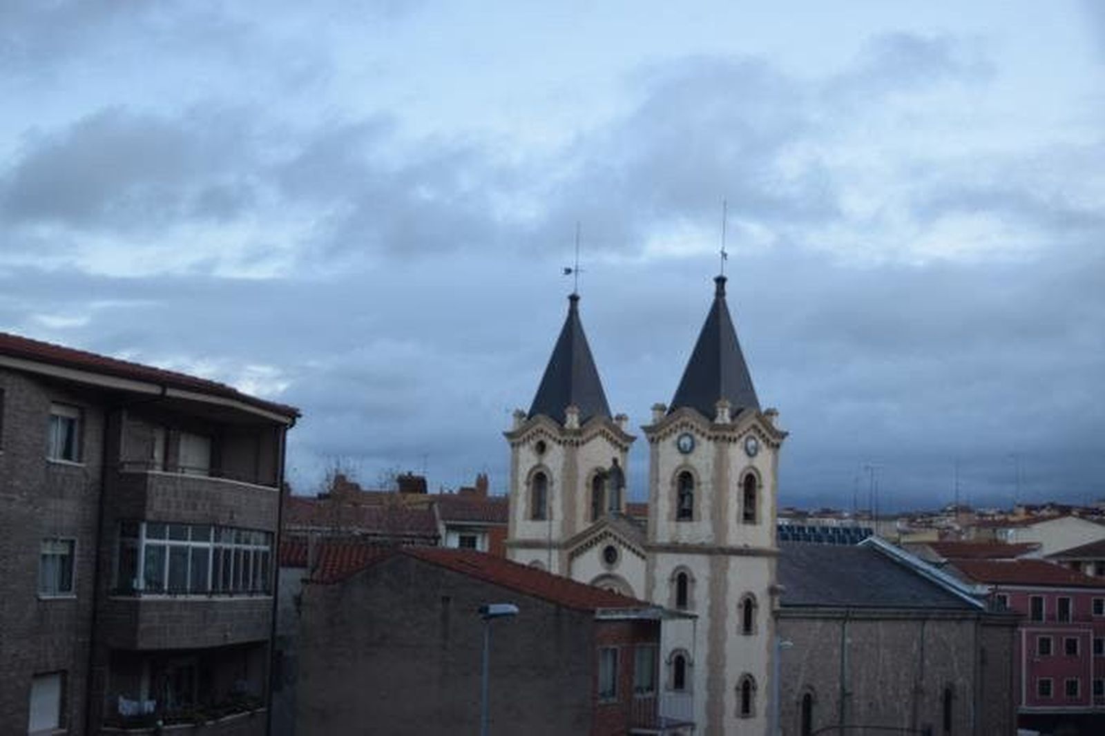 Comienza el temporal de viento acompañado de lluvias intermitentes Comienza el temporal de viento acompañado de lluvias intermitentes