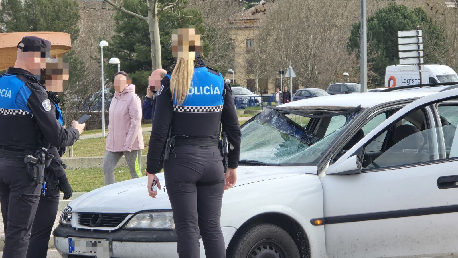 whatsapp-image-2025-02-20-at-16-41-13