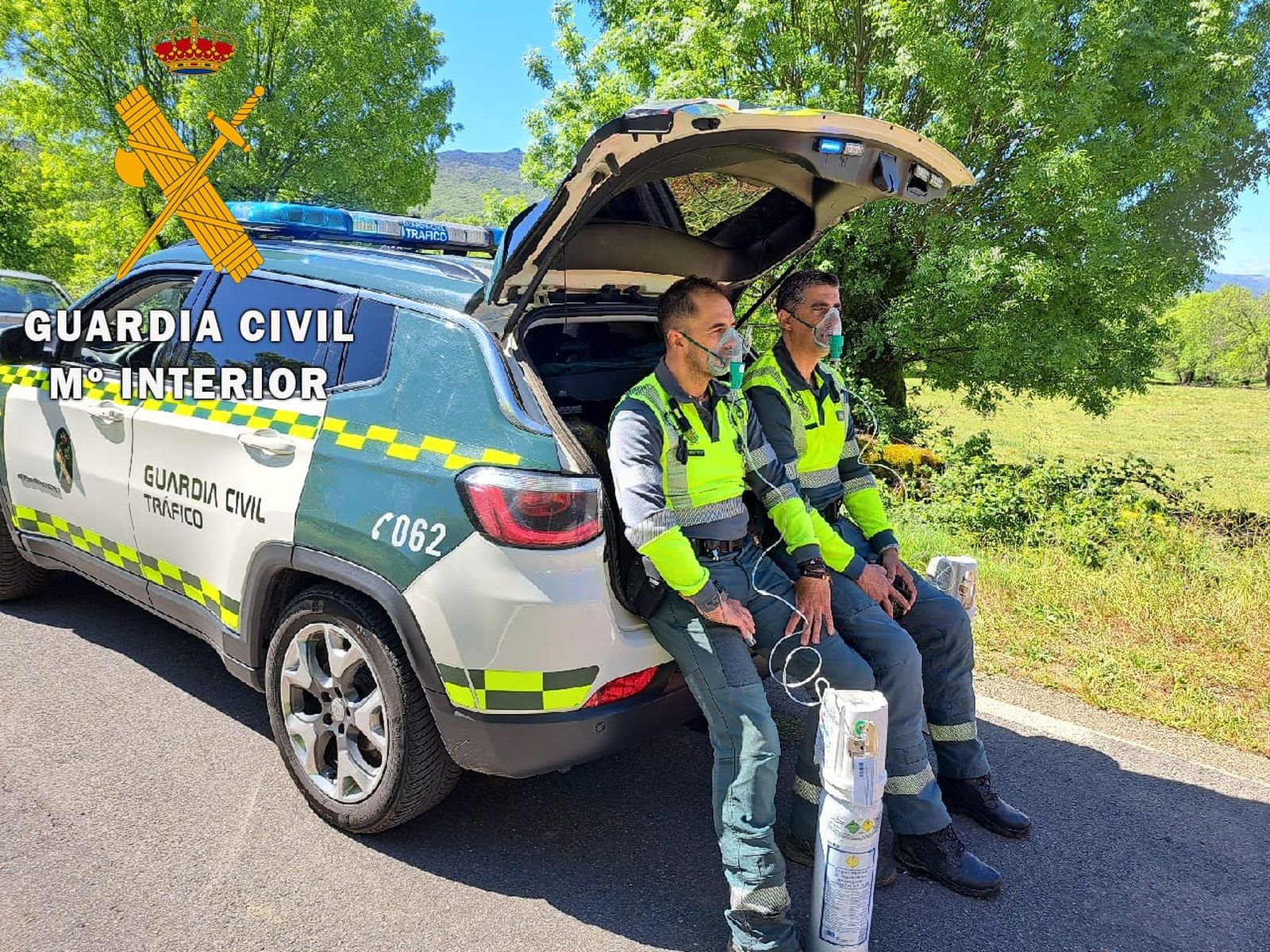 Agentes de la Guardia Civil que han intervenido en el suceso