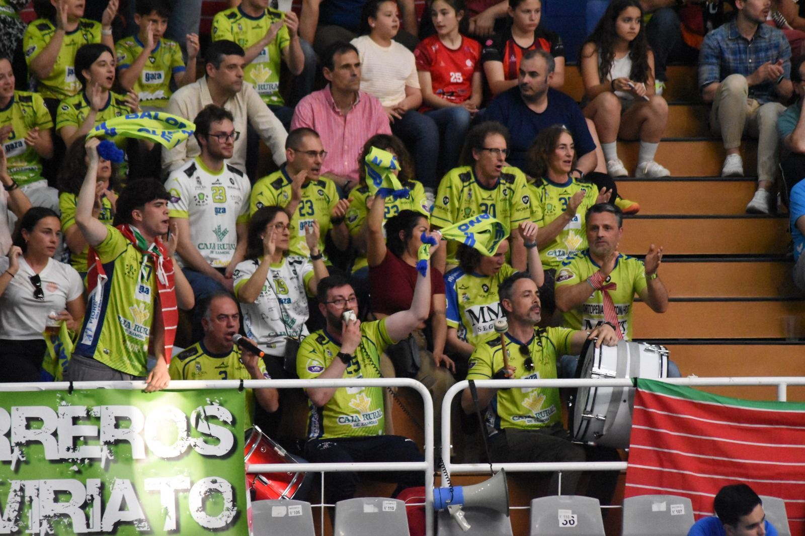 whatsapp-image-2025-05-16-at-20-20-53