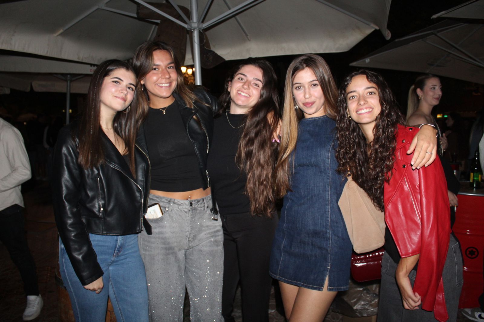 Cientos de personas disfrutan en la Feria de Día durante este martes en Salamanca