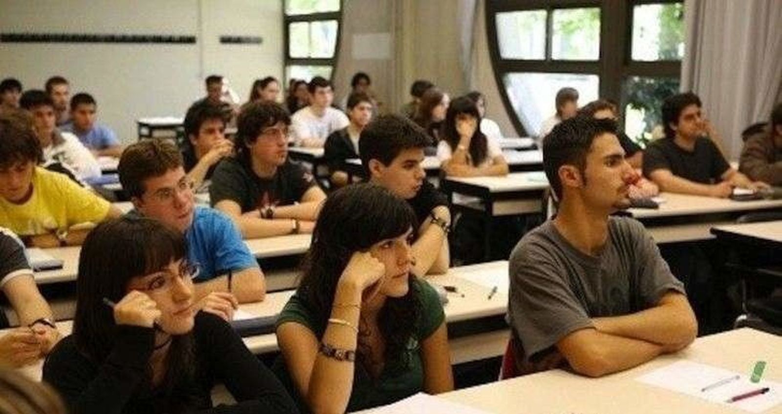 ¿Es mejor elegir un grado, doble grado o triple titulación?