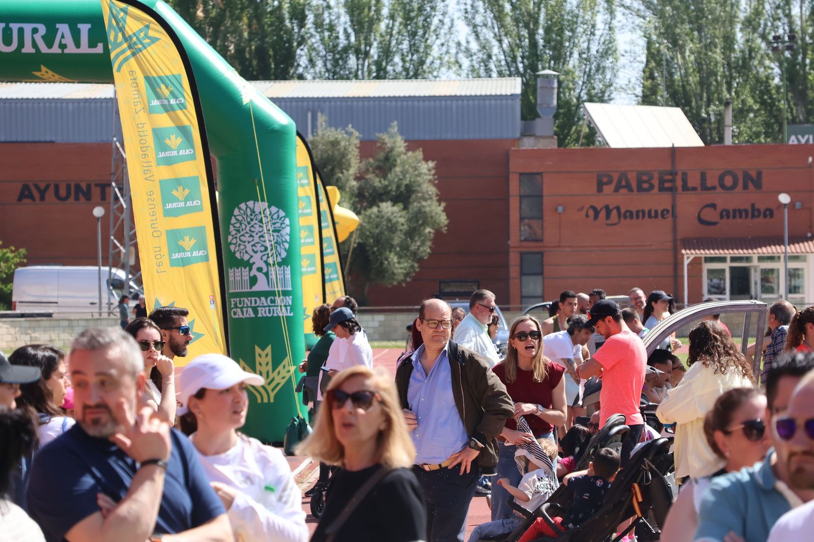 GALERÍA | Revive en imágenes la llegada a meta de los atletas en la Media Maratón de Zamora