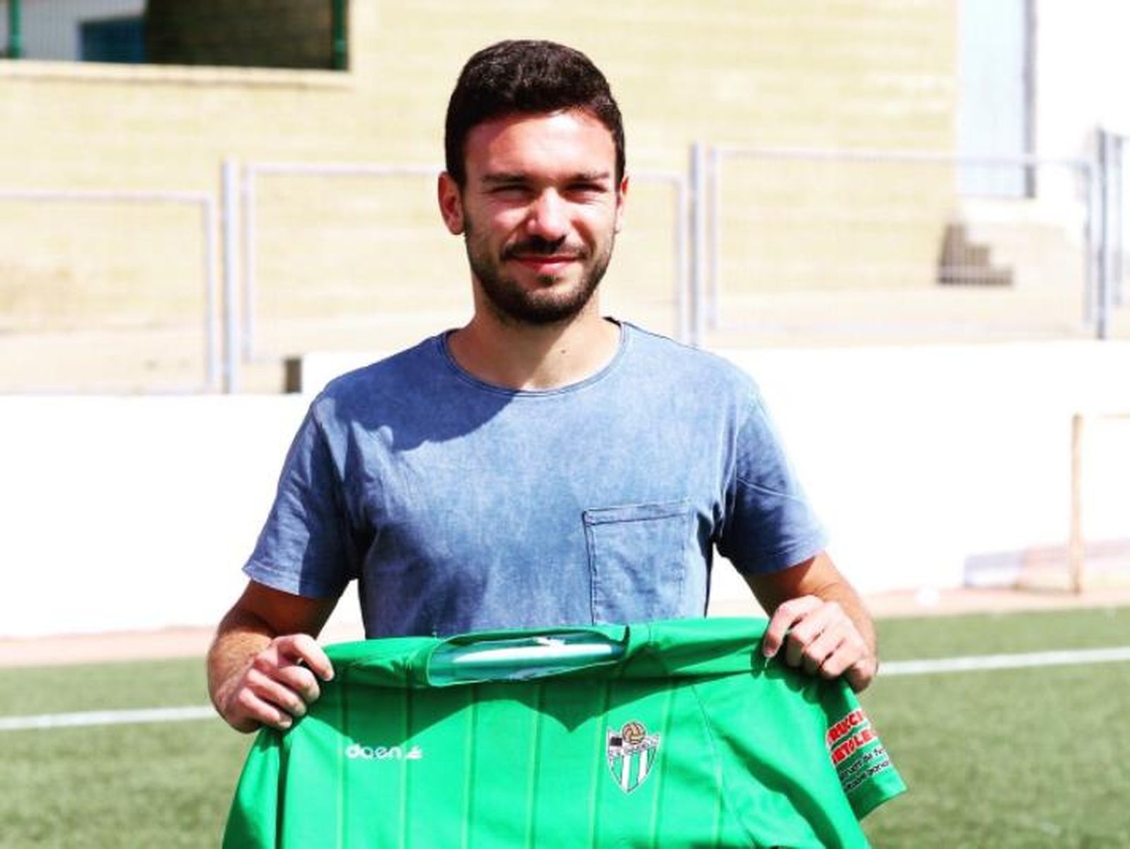 Diego Suárez: “Vengo a un club con ambición y quiero disfrutar del fútbol”