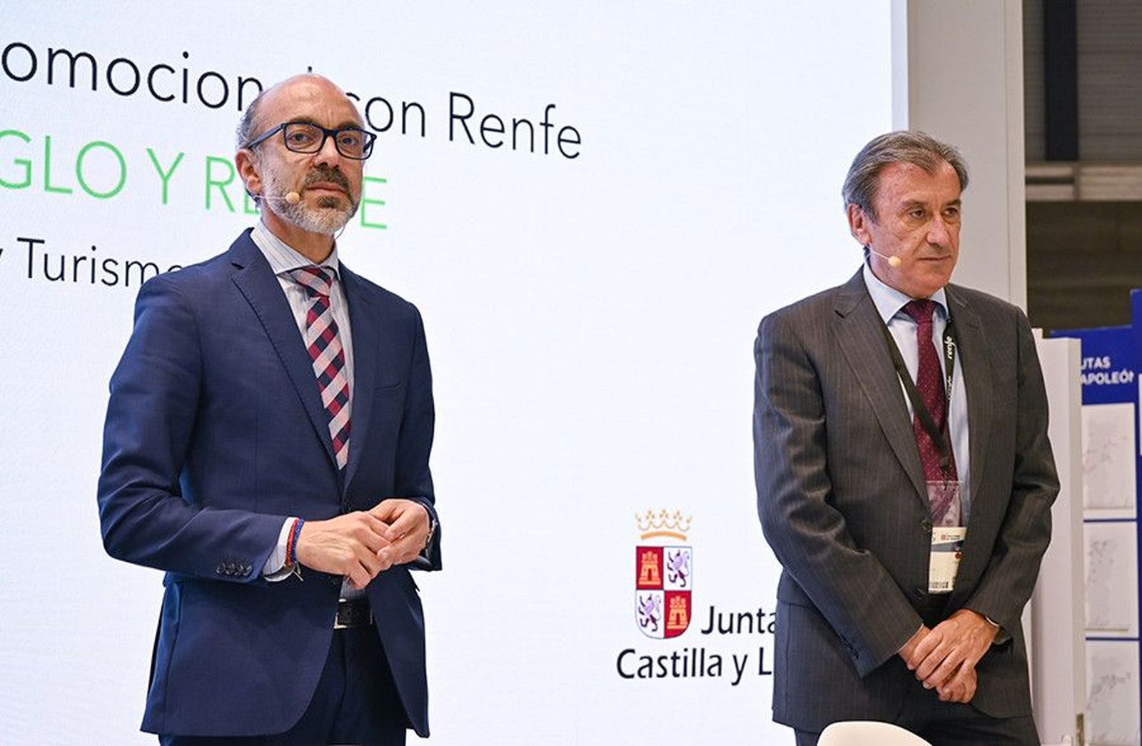 La Junta firma dos acuerdos de colaboración con Renfe Viajeros y Alsa en el marco de Fitur para la promoción y comercialización turística