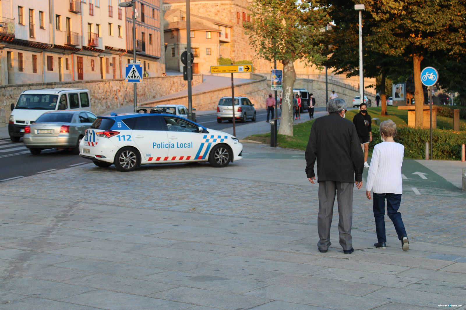Policía Local y Nacional Puente Romano  (1)