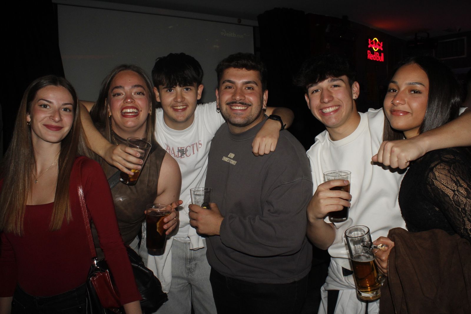 Salamanca de noche, sábado 4 de abril