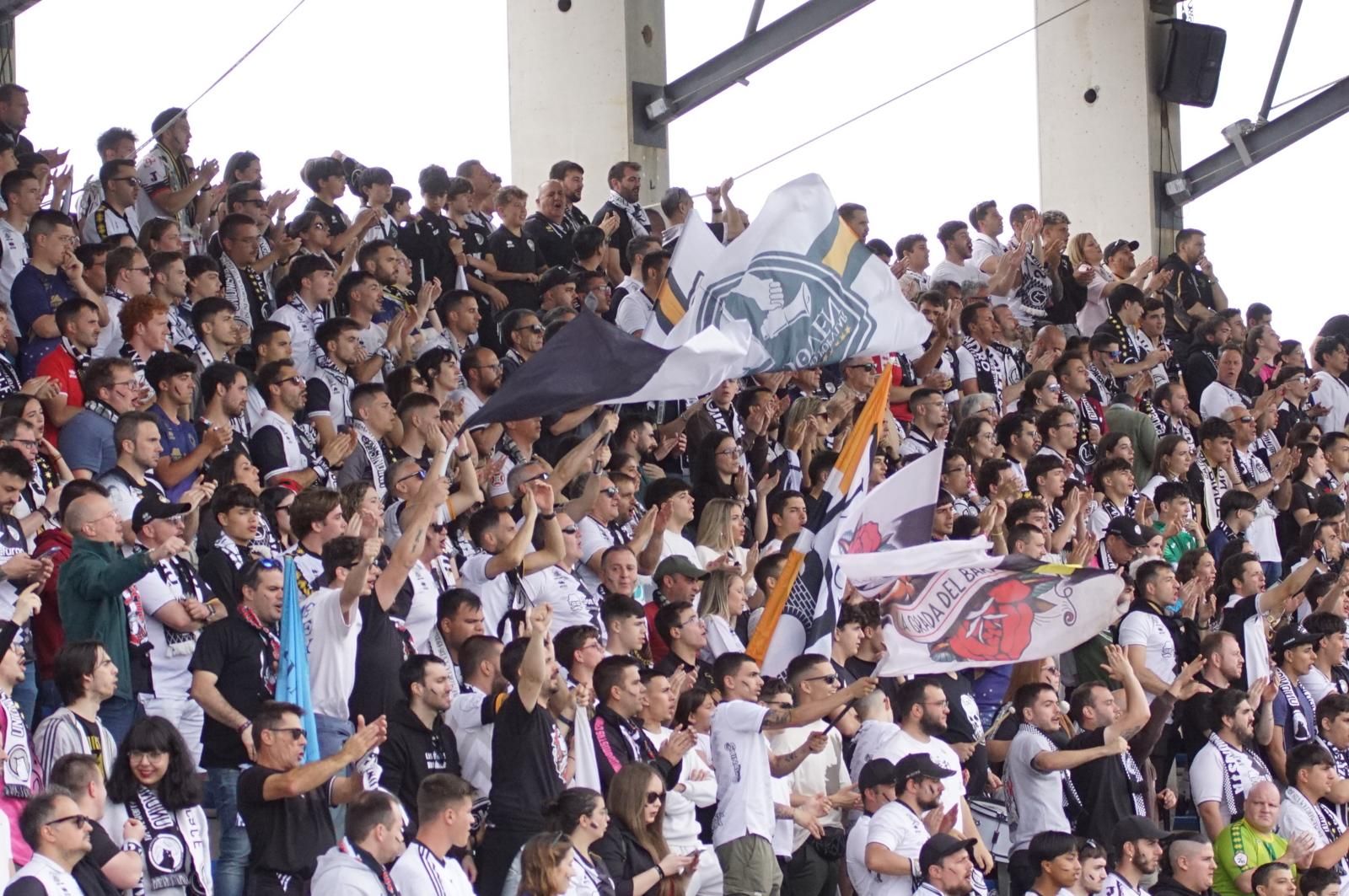 Unionistas – Bilbao Athletic. Estadio Reina Sofía
