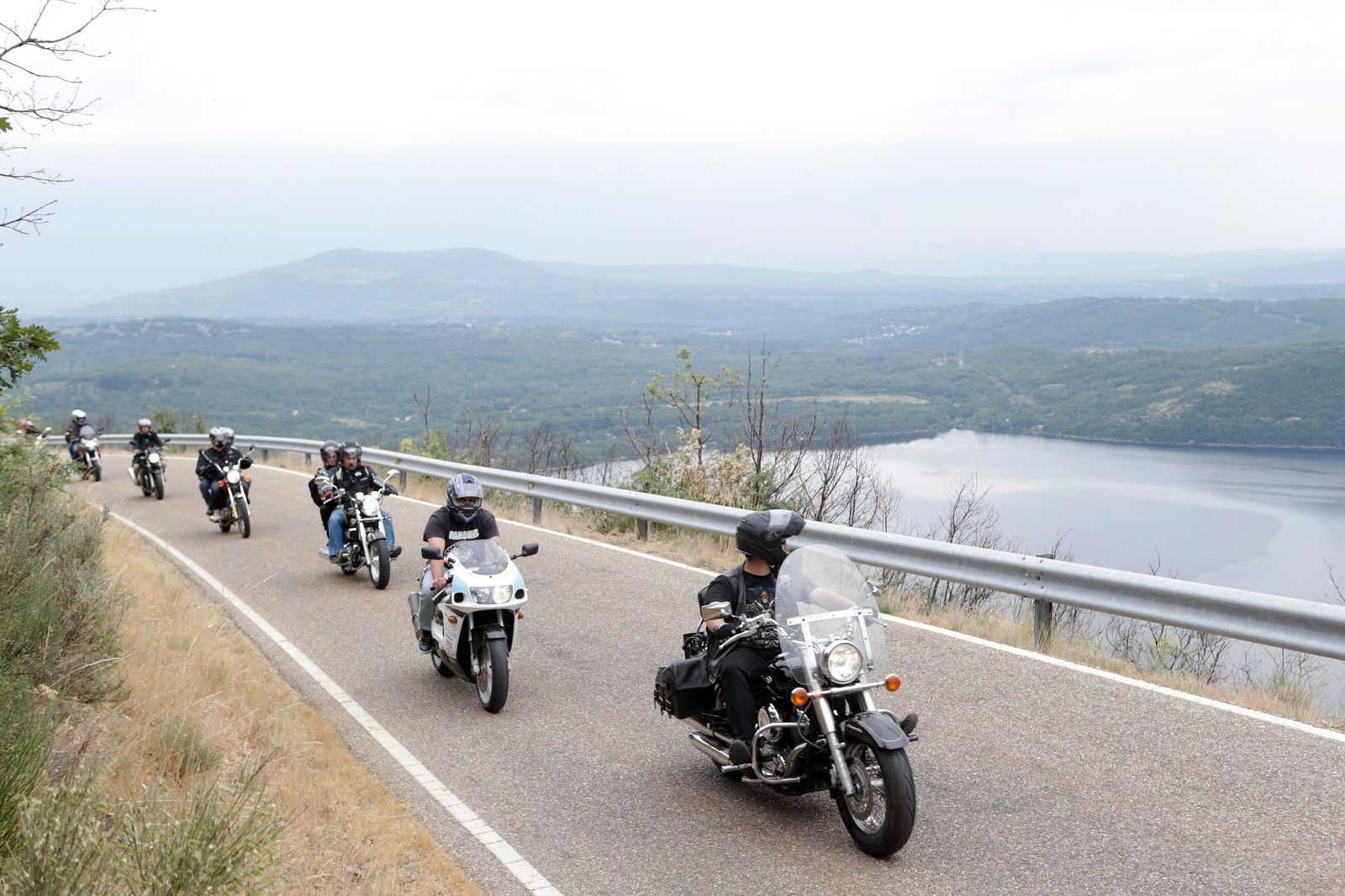 Concentración de motos del Lago de Sanabria