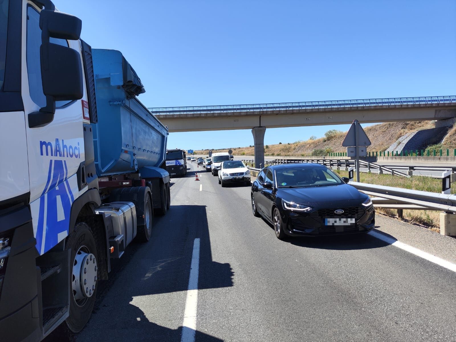 Obras en la A66 a la llegada de la rotonda de Buenos Aires (3)