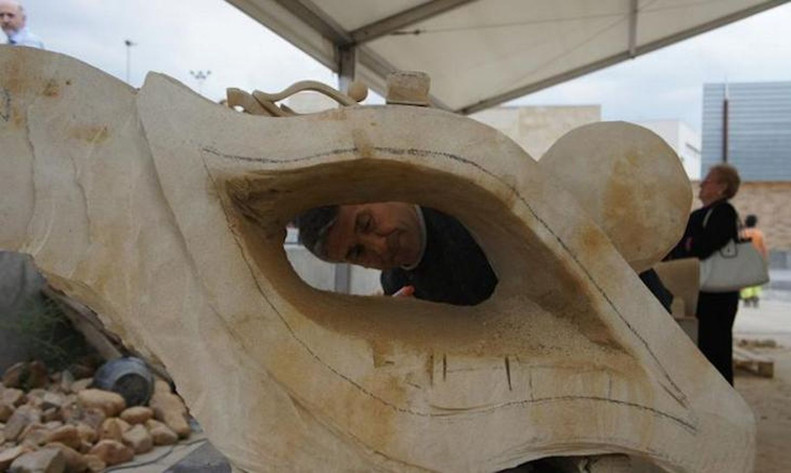 Publicadas las bases para los certámenes de escultura y fotografía de la Feria de la Piedra