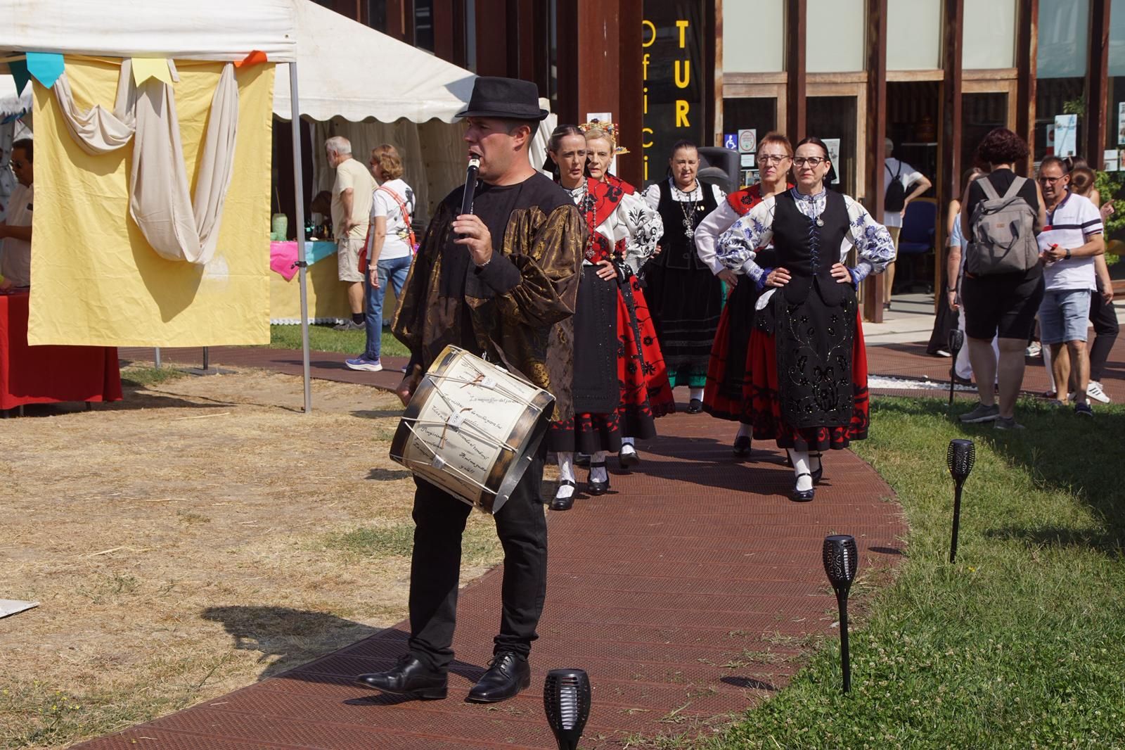 Inauguración del mercado medieval de Alba de Tormes