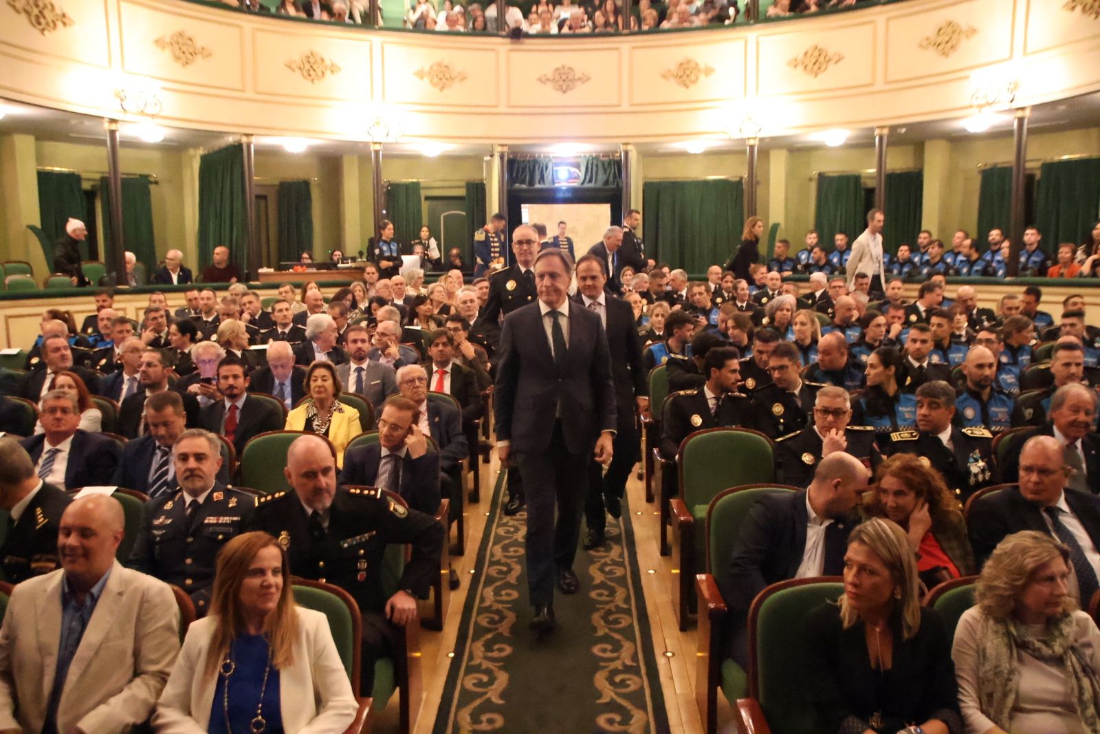 Día de la Policía Local en el Teatro Liceo