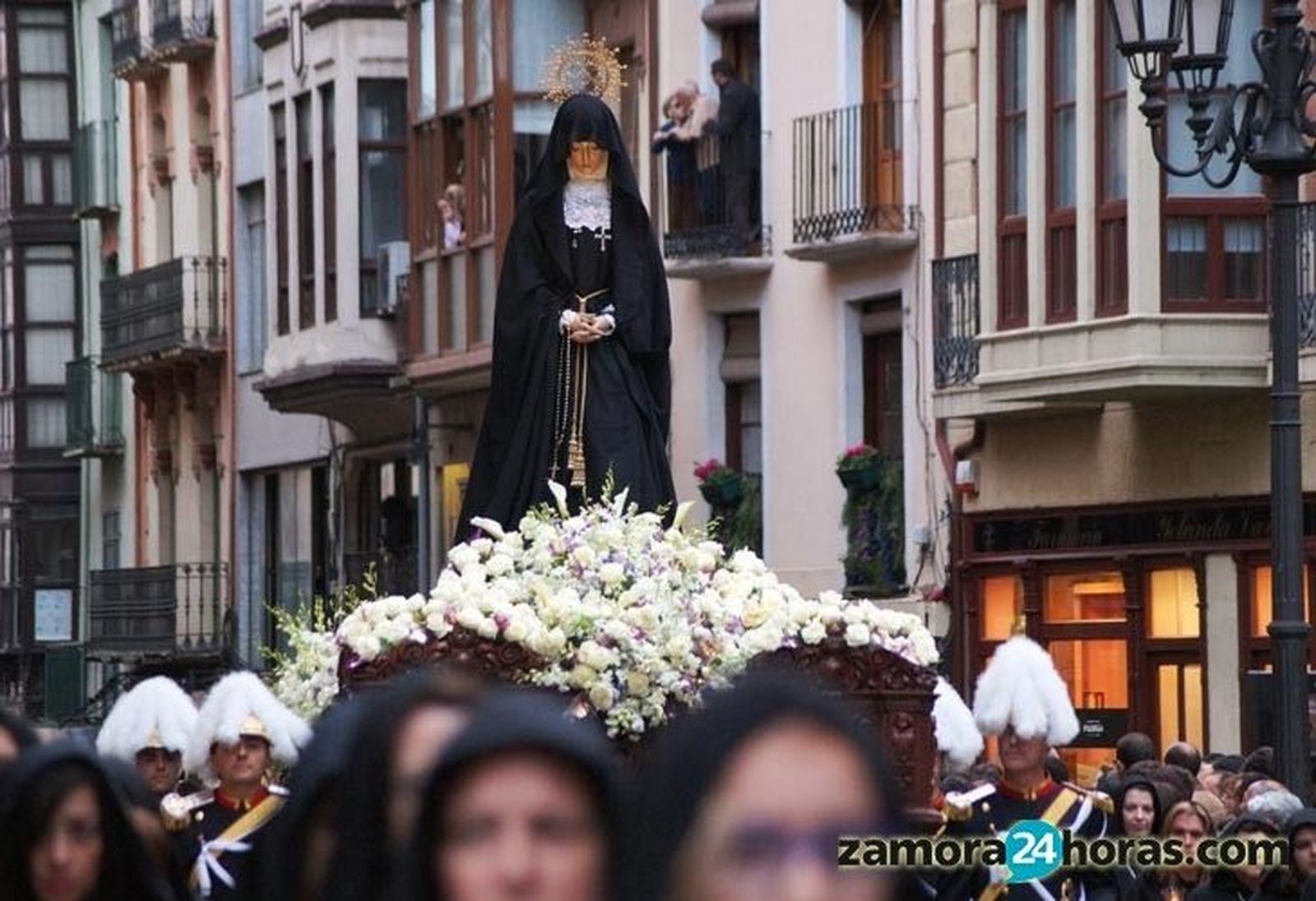 Procesión de la Virgen de la Soledad. Archivo