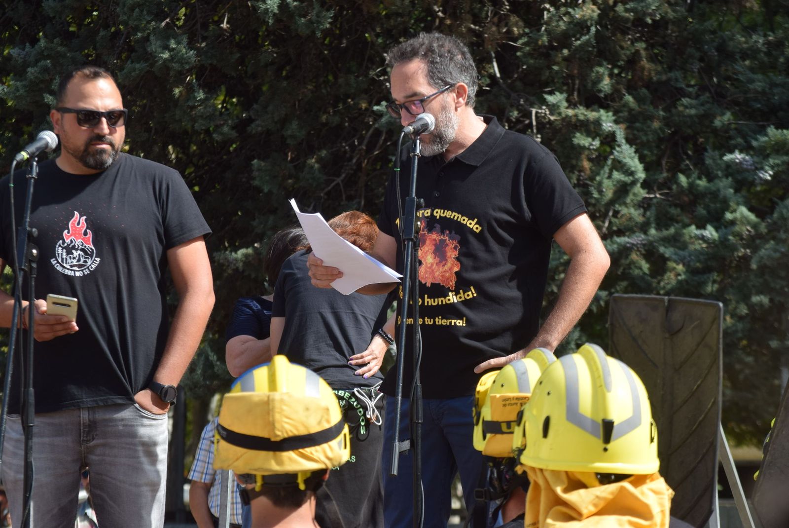 Concentración para reclamar "respeto y justicia" para Zamora tras los incendios