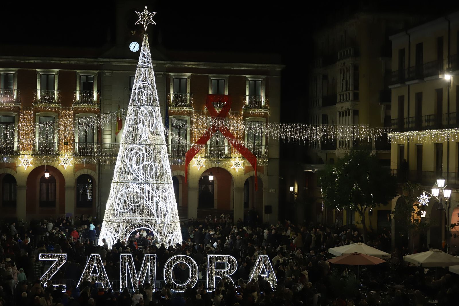 Encendido de Navidad 2024 en Zamora. FOTO: María Lorenzo