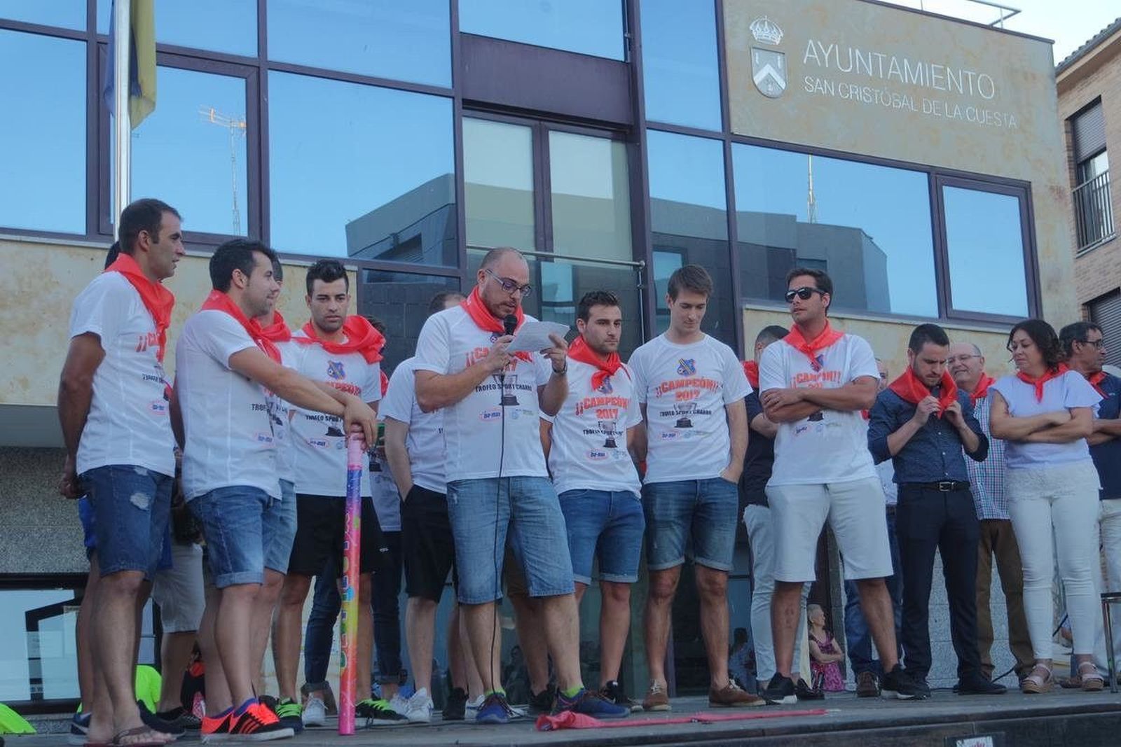 El pregón más futbolero abre los festejos en San Cristóbal de la Cuesta