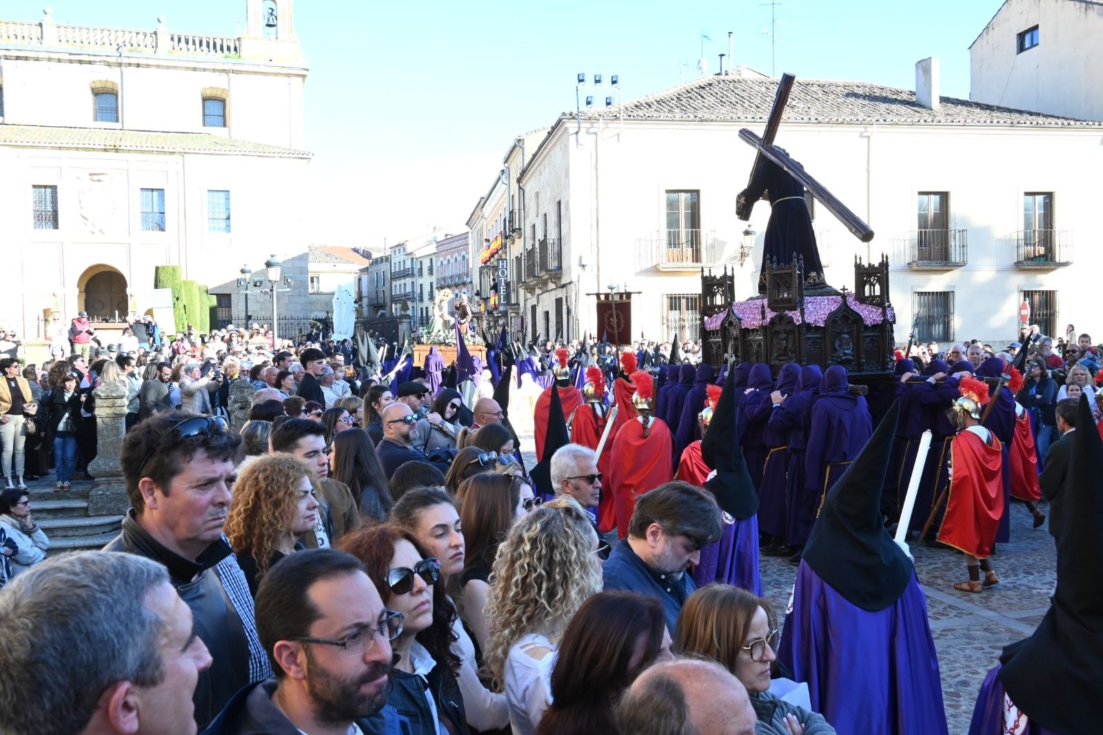 El Santo Entierro vuelve a unir en un acto de fe a las siete cofradías de Ciudad Rodrigo