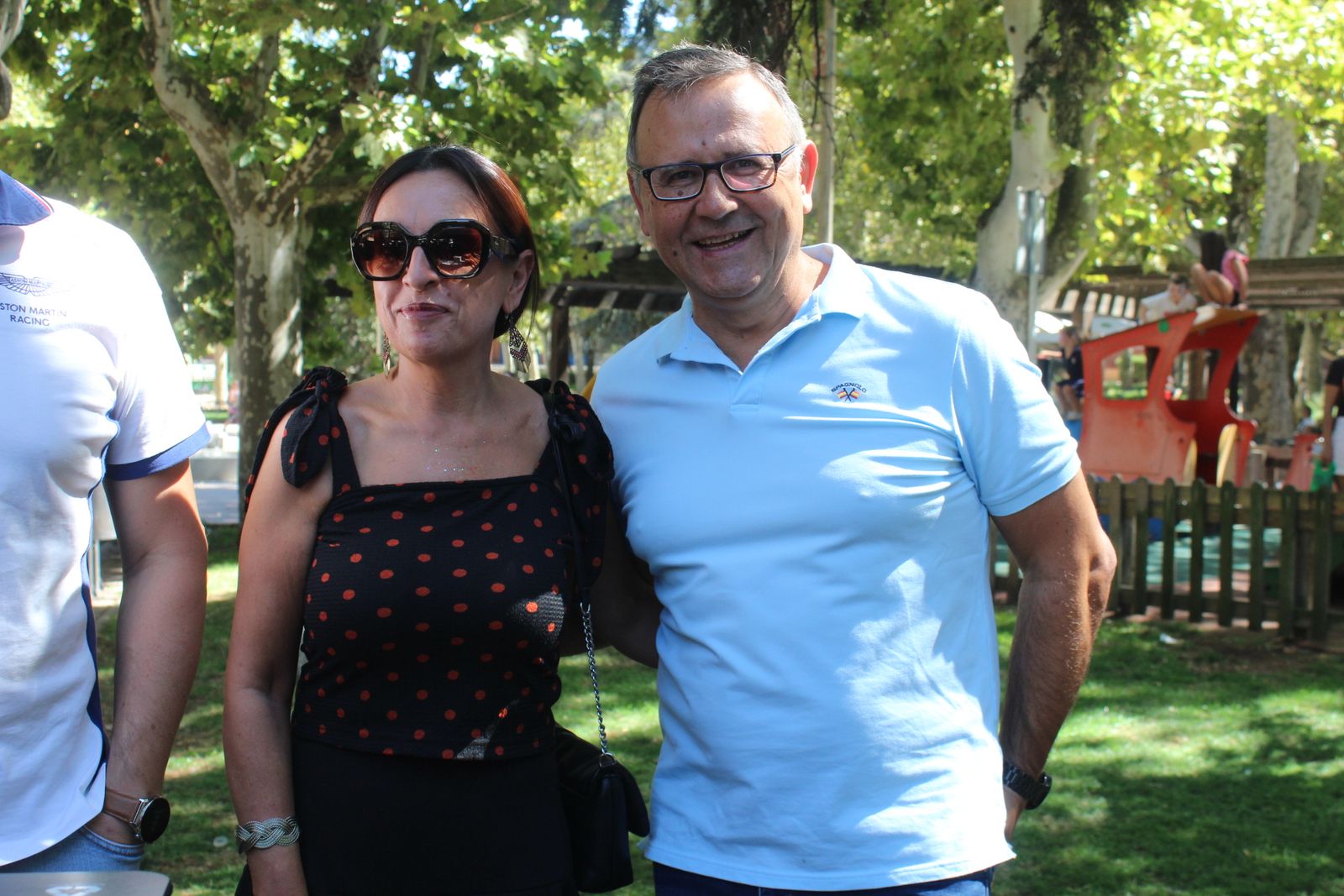 Ambiente en la Feria de Día en el mediodía de este domingo