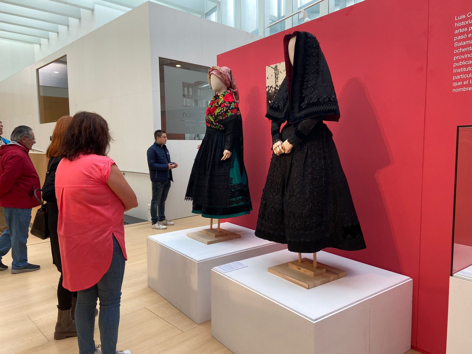 whatsapp-image-2023-10-20-at-10-40-06