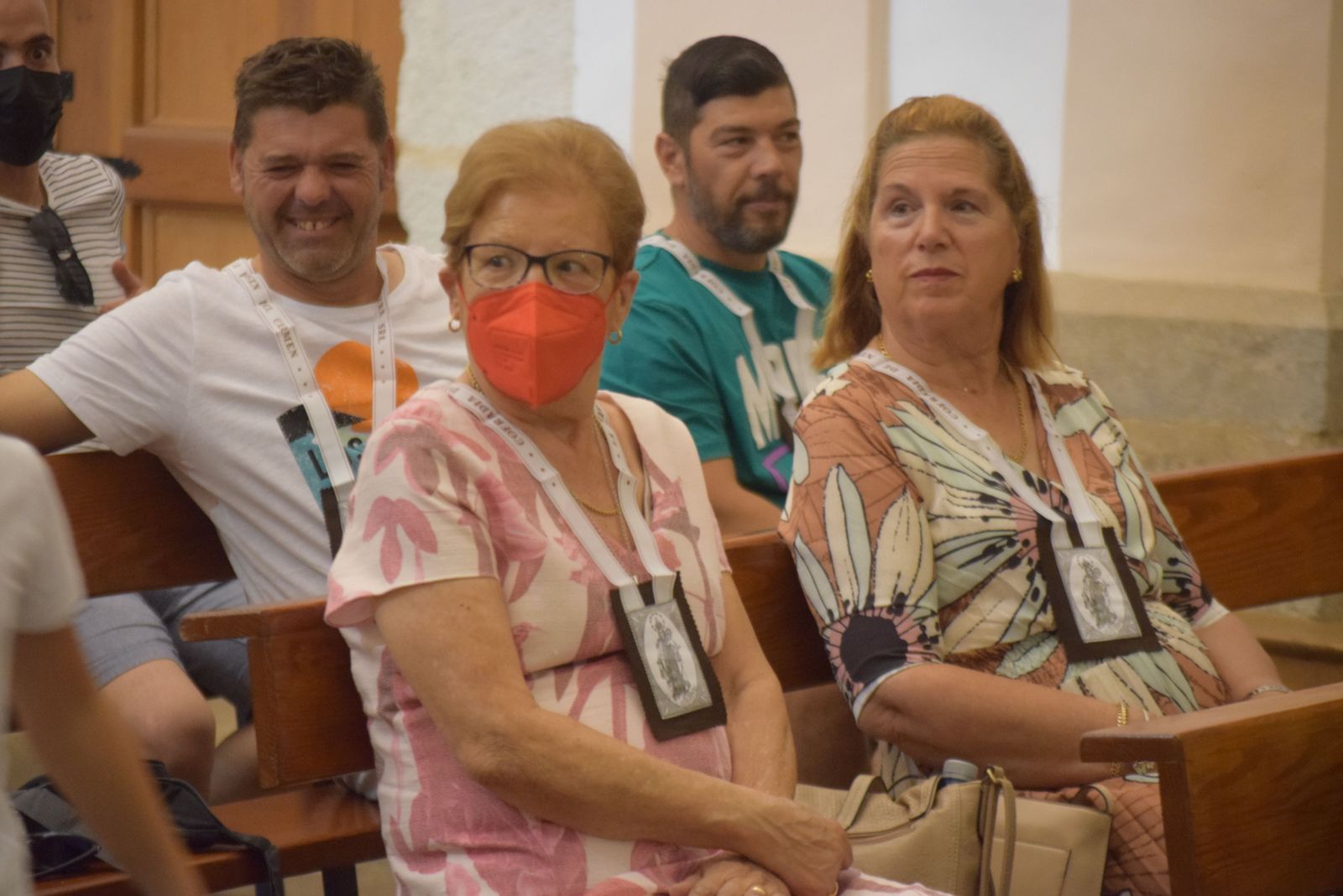 imposicion-de-escapularios-de-la-virgen-del-carmen-23