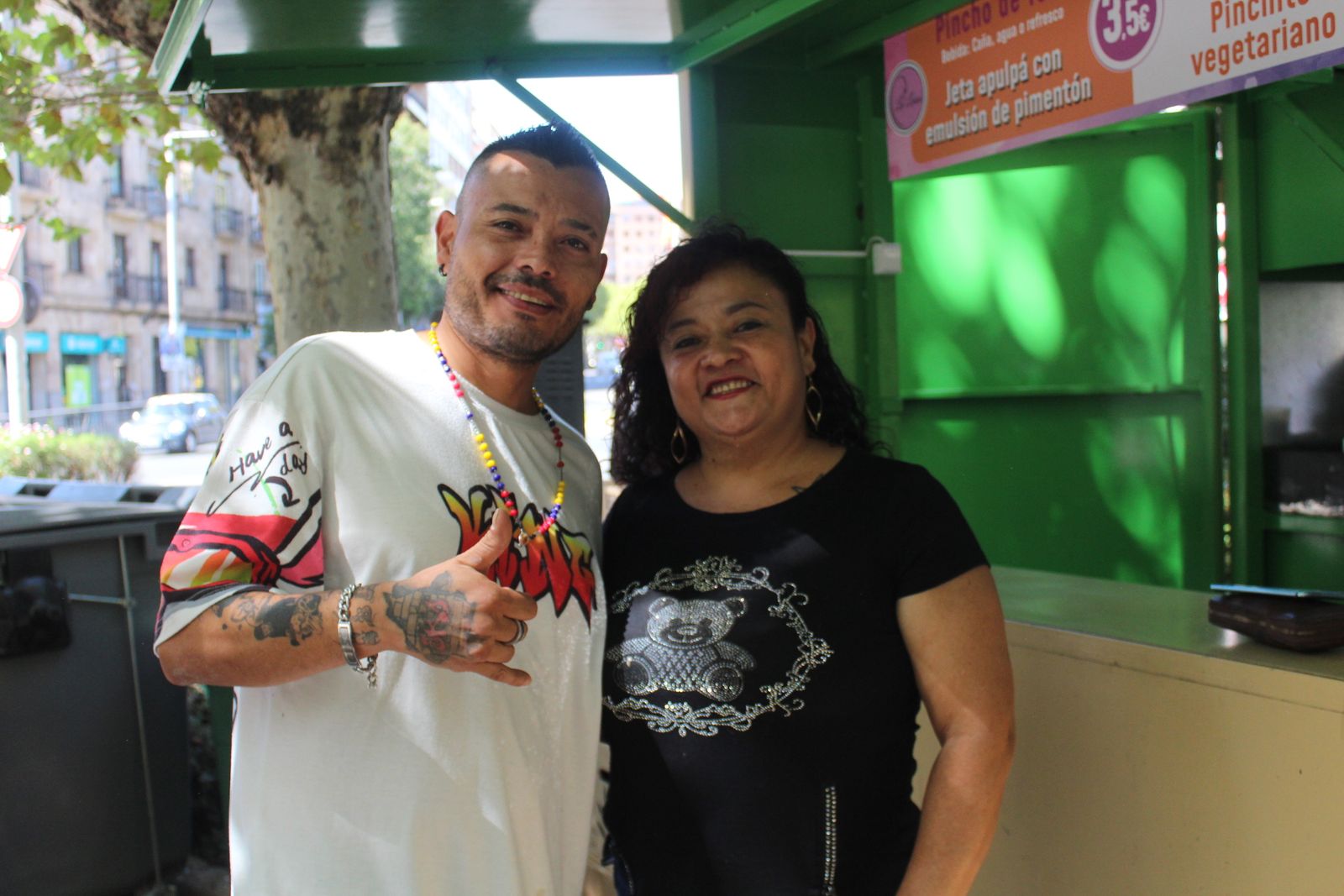 Ambiente en la Feria de Día en el mediodía de este sábado