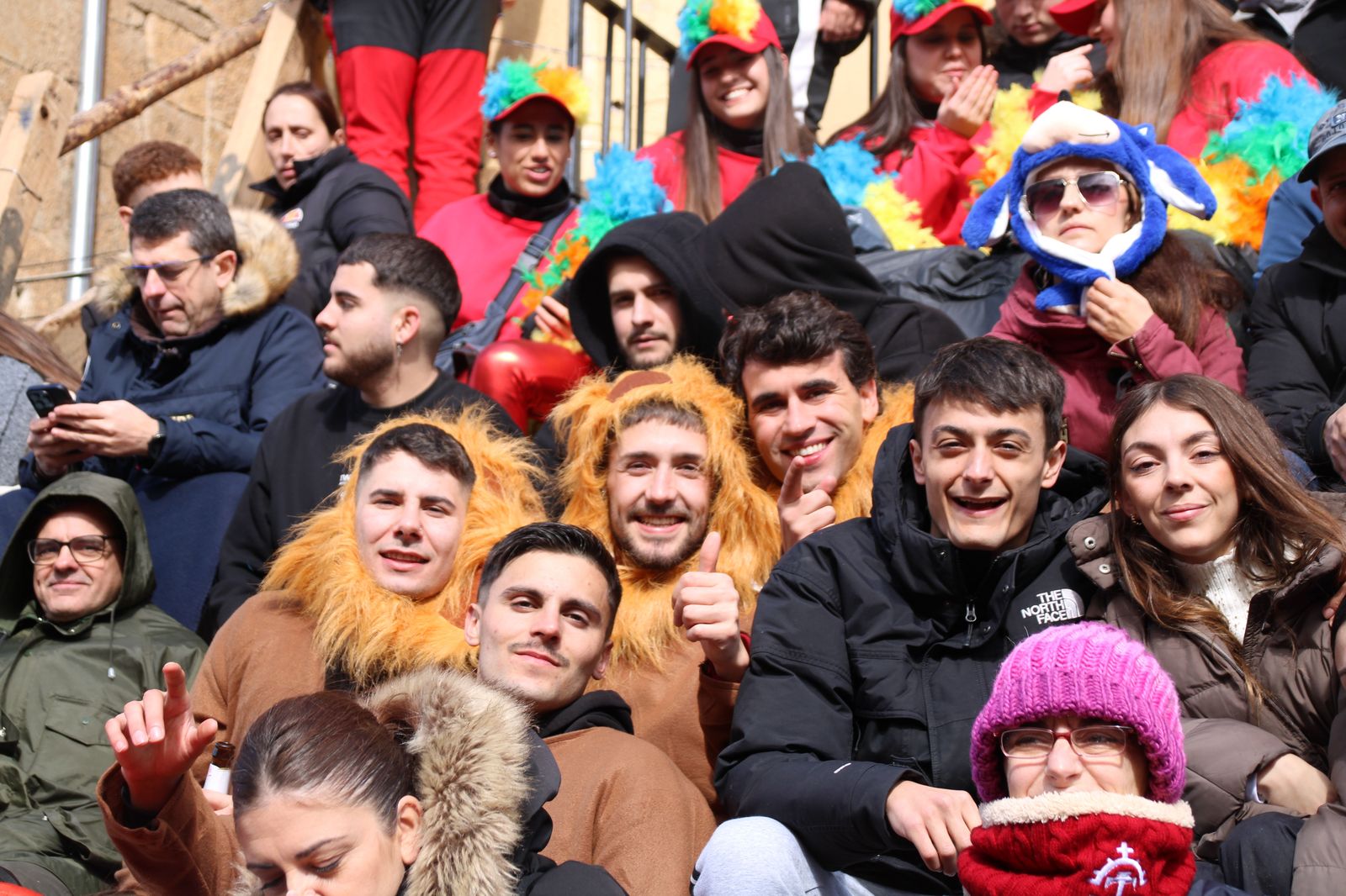 ambiente-durante-el-encierro-urbano-de-ciudad-rodrigo-sabado-10-de-febrero-fotos-s24h-69