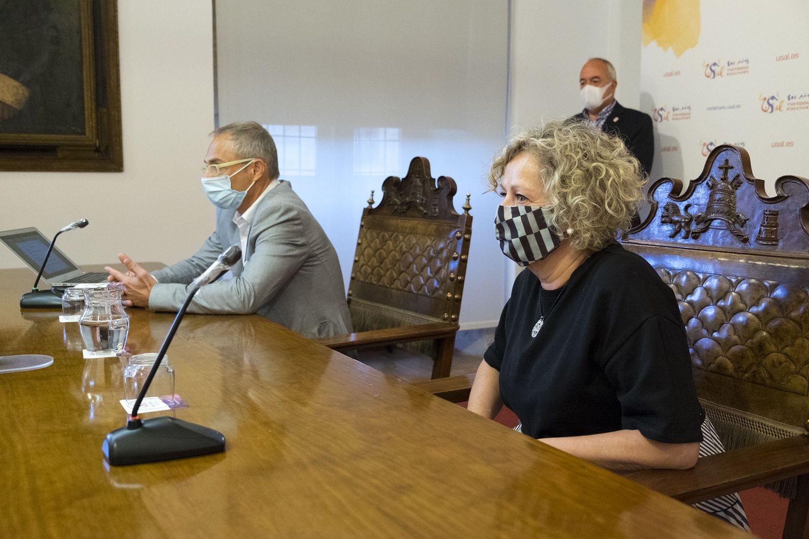 El rector Rivero y la vicerrectora de Estudiantes, Celia Aramburu, en una foto de archivo | FOTO: ICAL