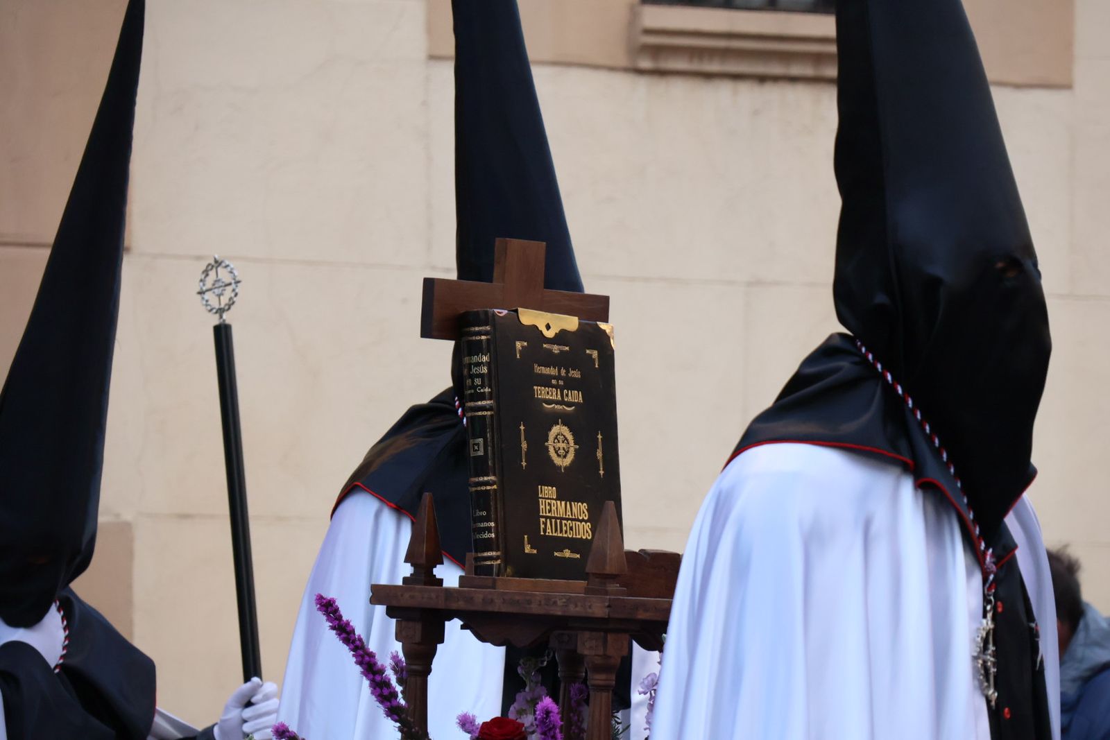 GALERÍA | Revive en imágenes la procesión de Jesús en su Tercera Caída
