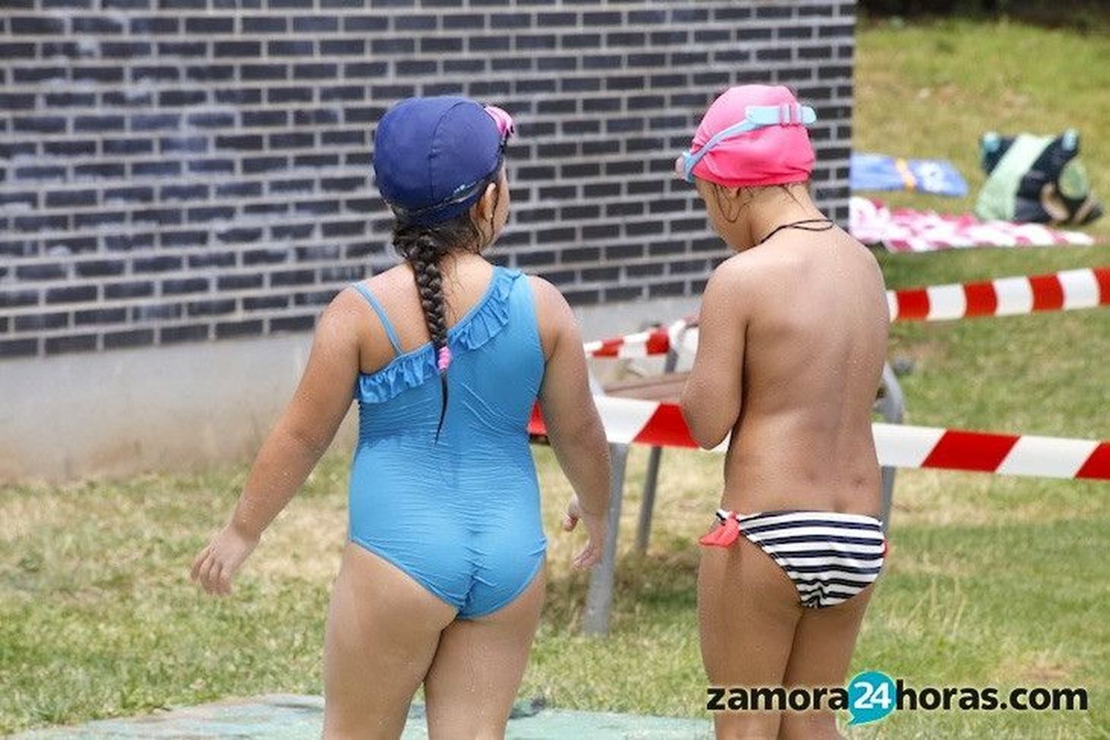 La campaña preventiva para evitar ahogamientos infantiles #OjOPequealAgua se hace viral en redes