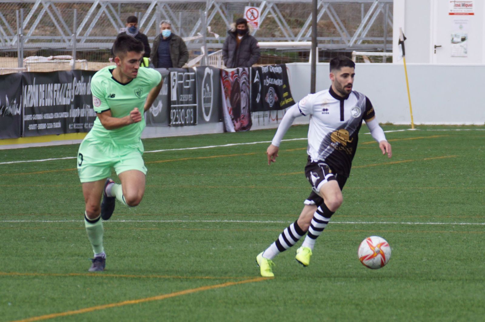 whatsapp-image-2022-03-06-at-12-26-37