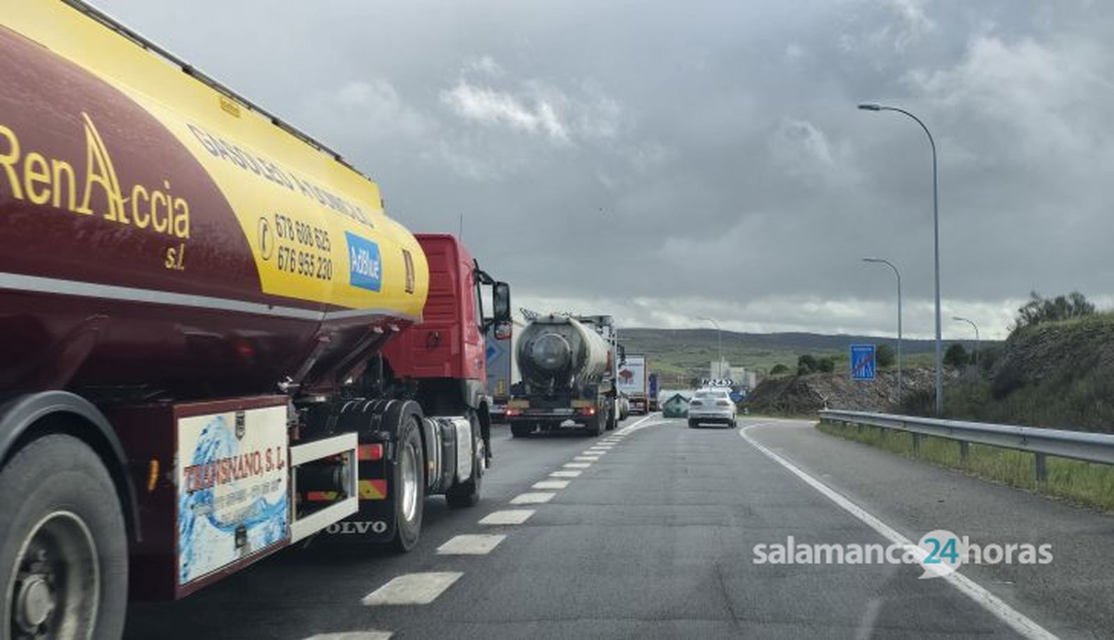 Retenciones de tráfico A-62 operación salida Semana Santa 