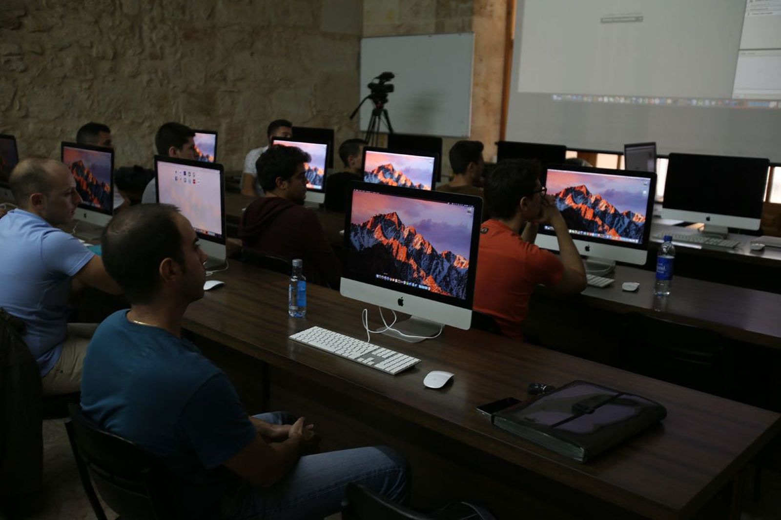 Máster en Informática Móvil.