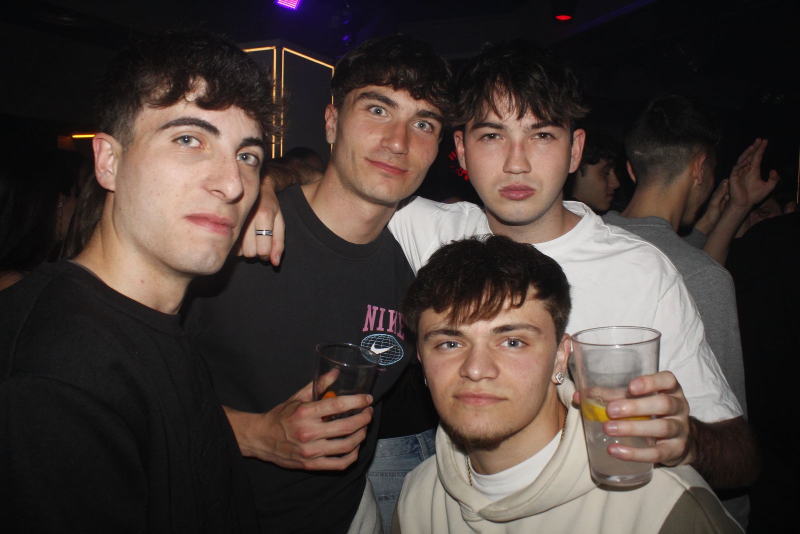 Salamanca de noche, sábado 4 de abril