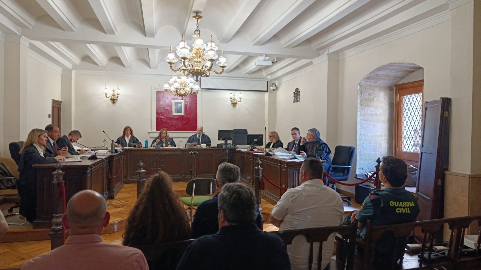 Juicio contra el dueño de una discoteca en Zamora y otros cuatro acusados 2