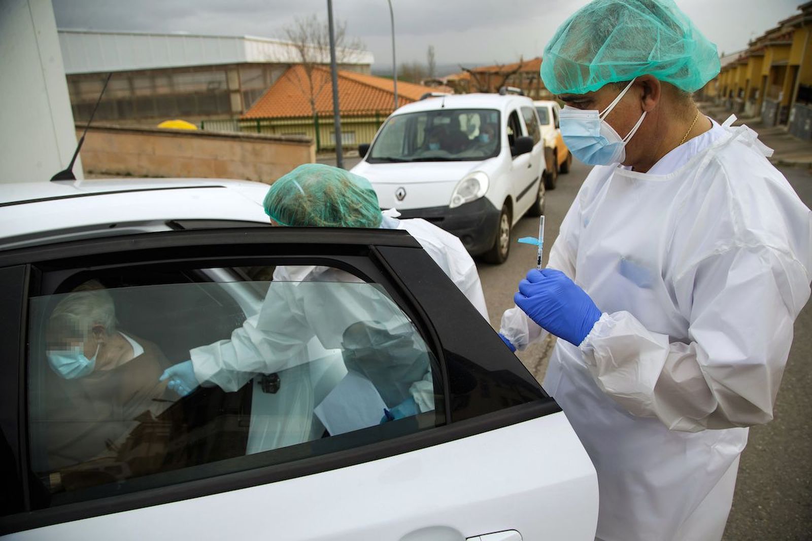 Vacunación de dependientes en Tamames. ICAL