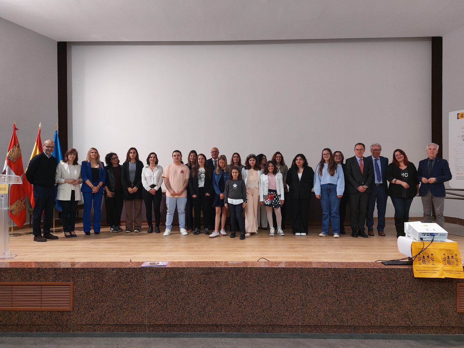 Entrega del IV Concurso literario y artístico del Día Internacional de la Mujer