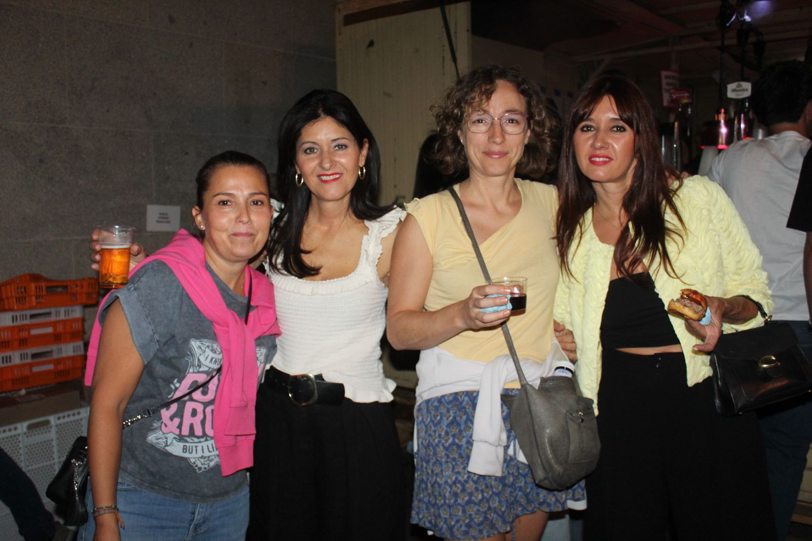 Ambiente en la Feria de Día en la tarde de este sábado
