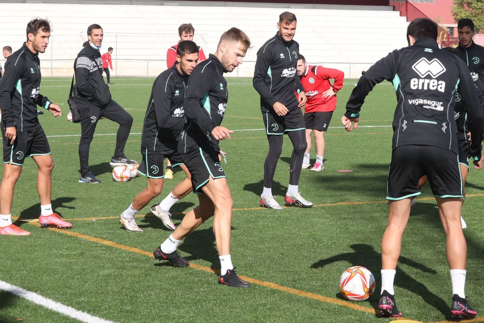 Entrenamiento de Unionistas, ya con Mandi Sosa