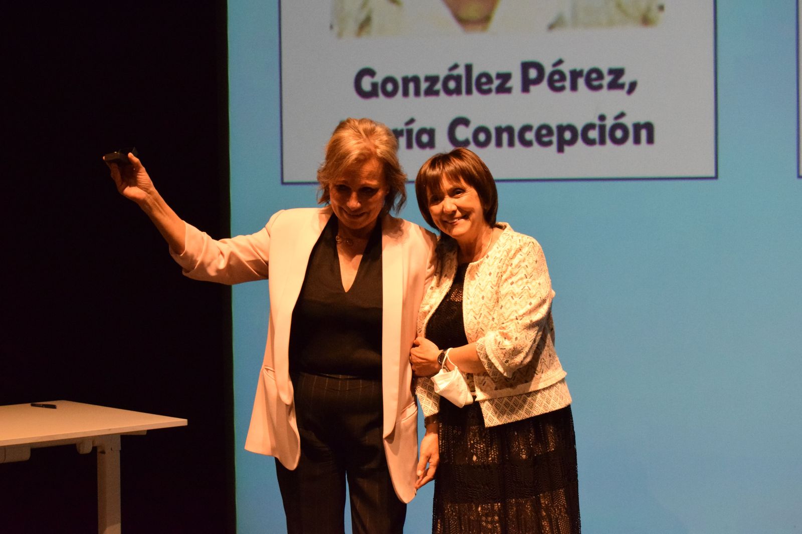 el-colegio-de-enfermeria-de-zamora-rinde-homenaje-a-los-companeros-jubilados-34