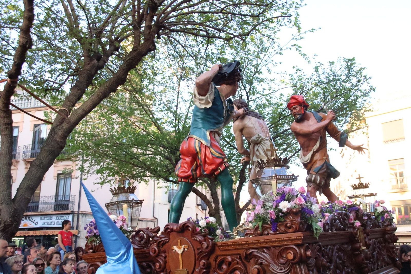 20230407191000-img-1940