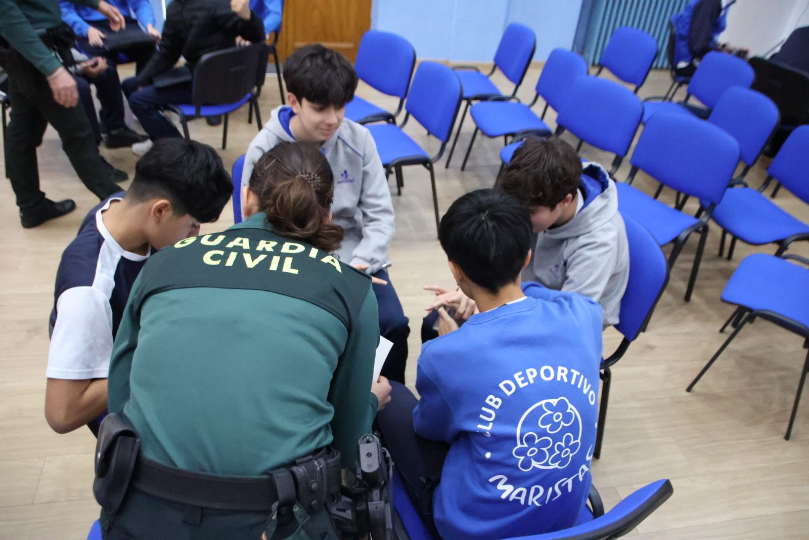 Reportaje ciberliga con Guardia Civil en Maristas