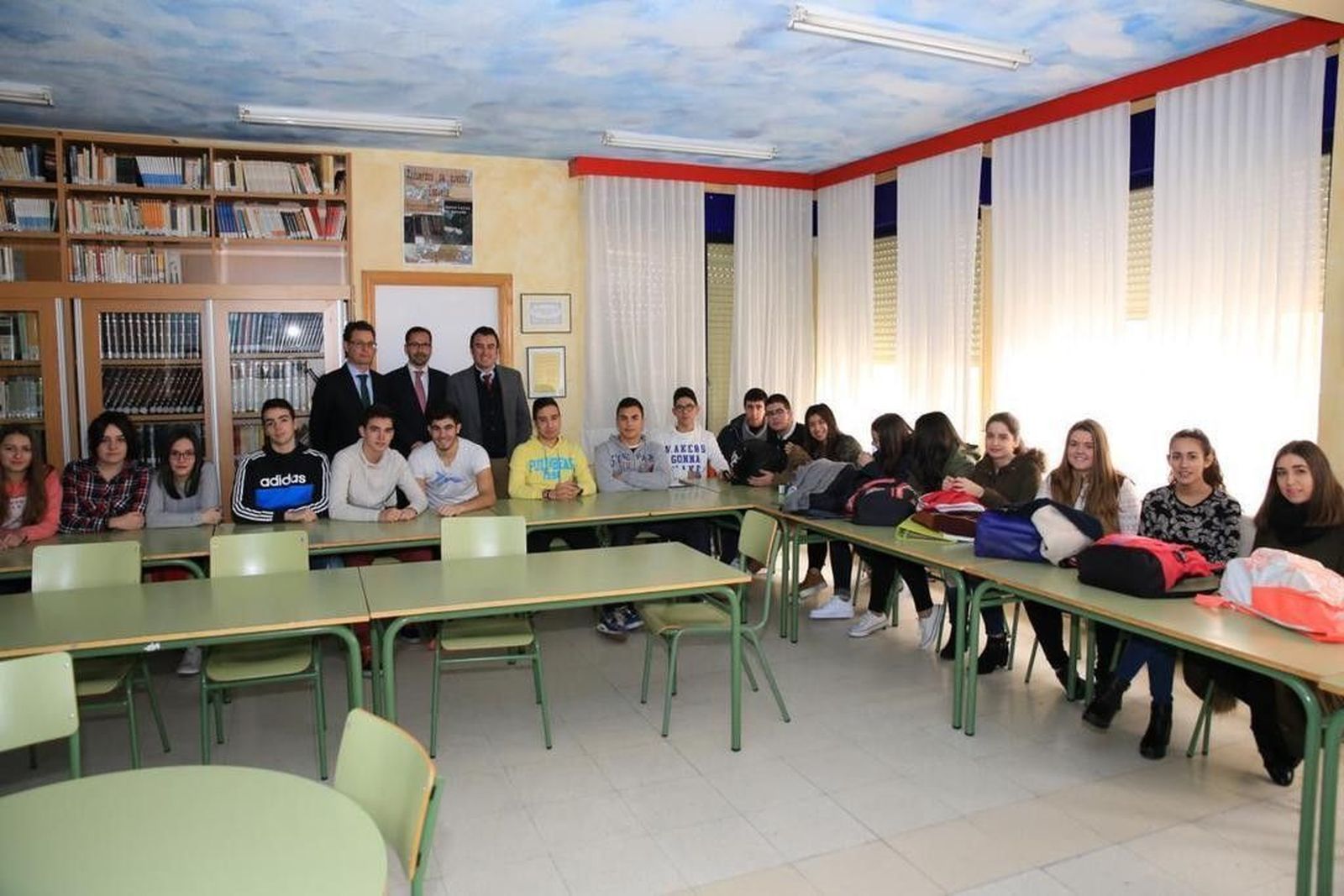 EspañaDuero forma a los jóvenes de la localidad en educación financiera