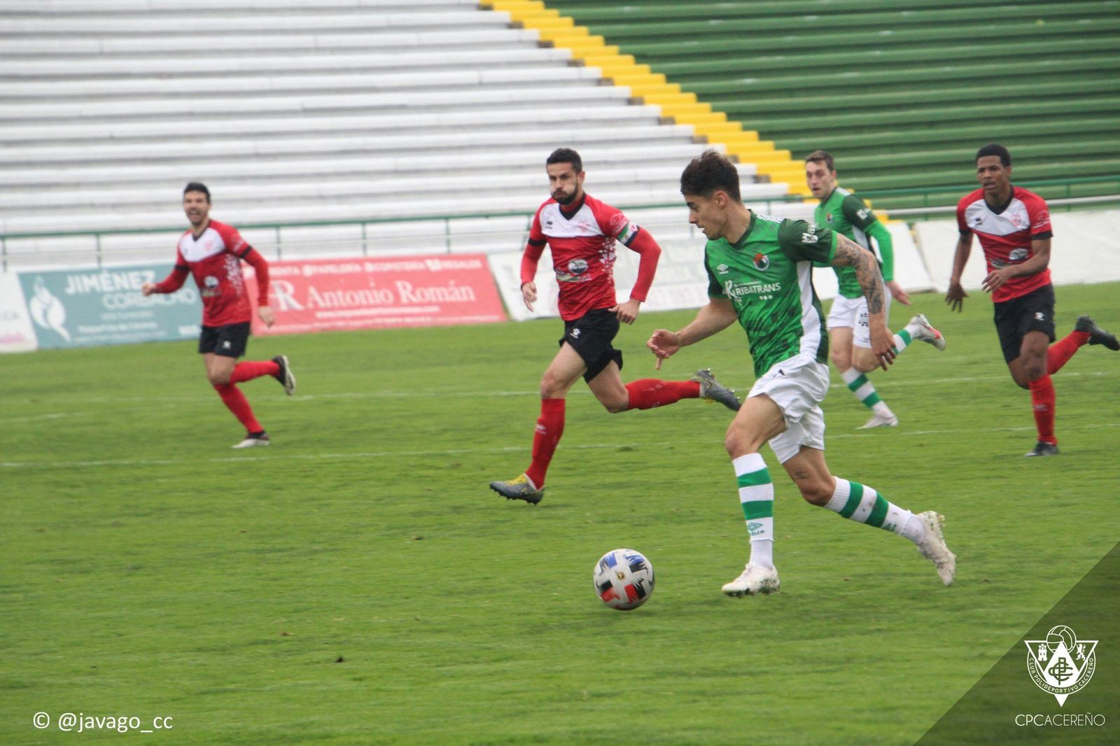 Álex Caramelo asciende a Segunda RFEF con el Cacereño