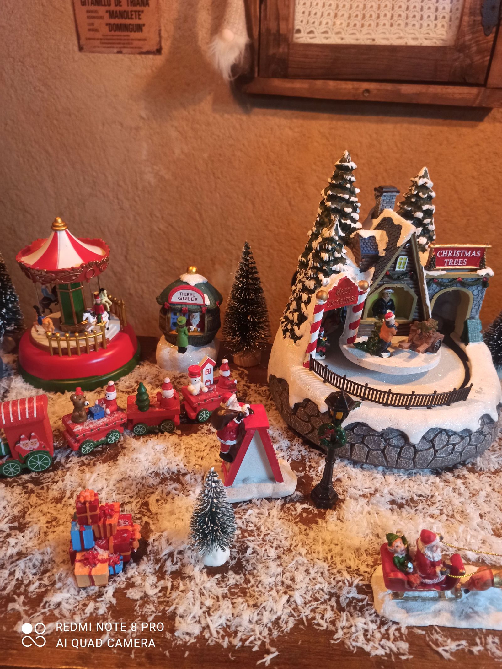 r-c-f-decoracion-navidena-en-una-vivienda-de-navarredonda-de-la-rinconada-4