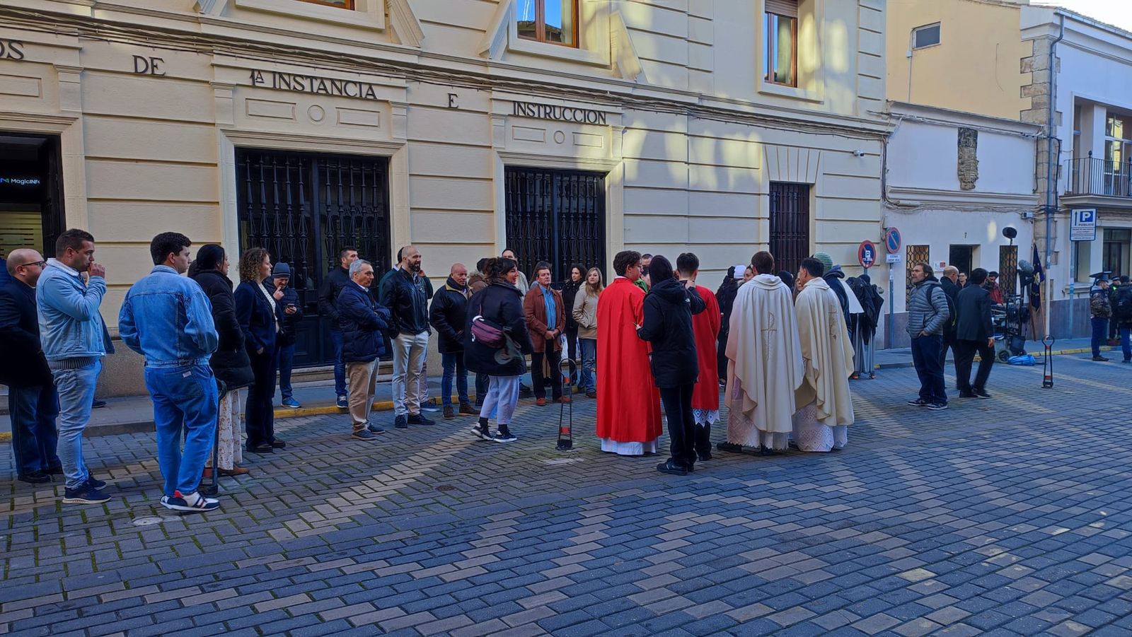 whatsapp-image-2024-03-13-at-09-34-12