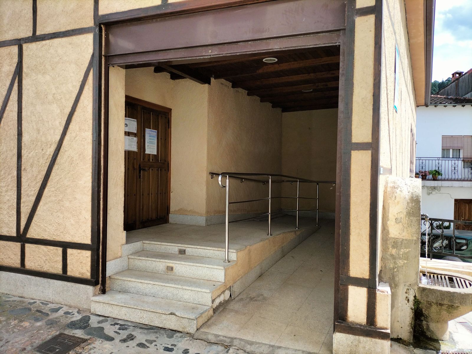 Obras para el Centro de Interpretación de la Miel en Valero