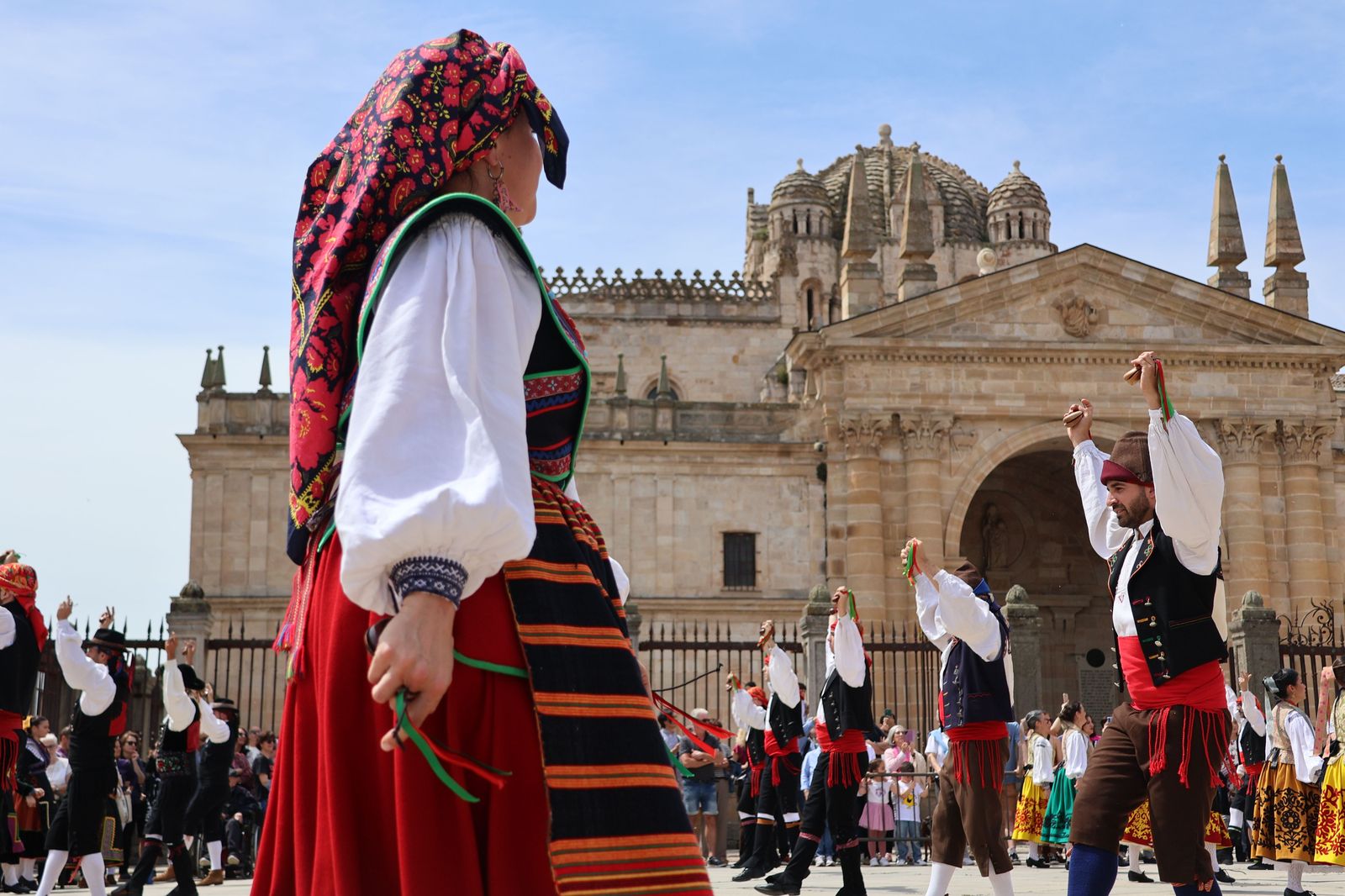 el-bolero-de-algodre-en-la-plaza-de-la-catedral-50