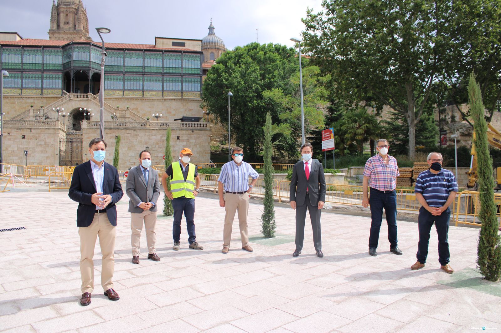 Obras en la plaza del Mercado Viejo centro recepción turistas visitantes (11)