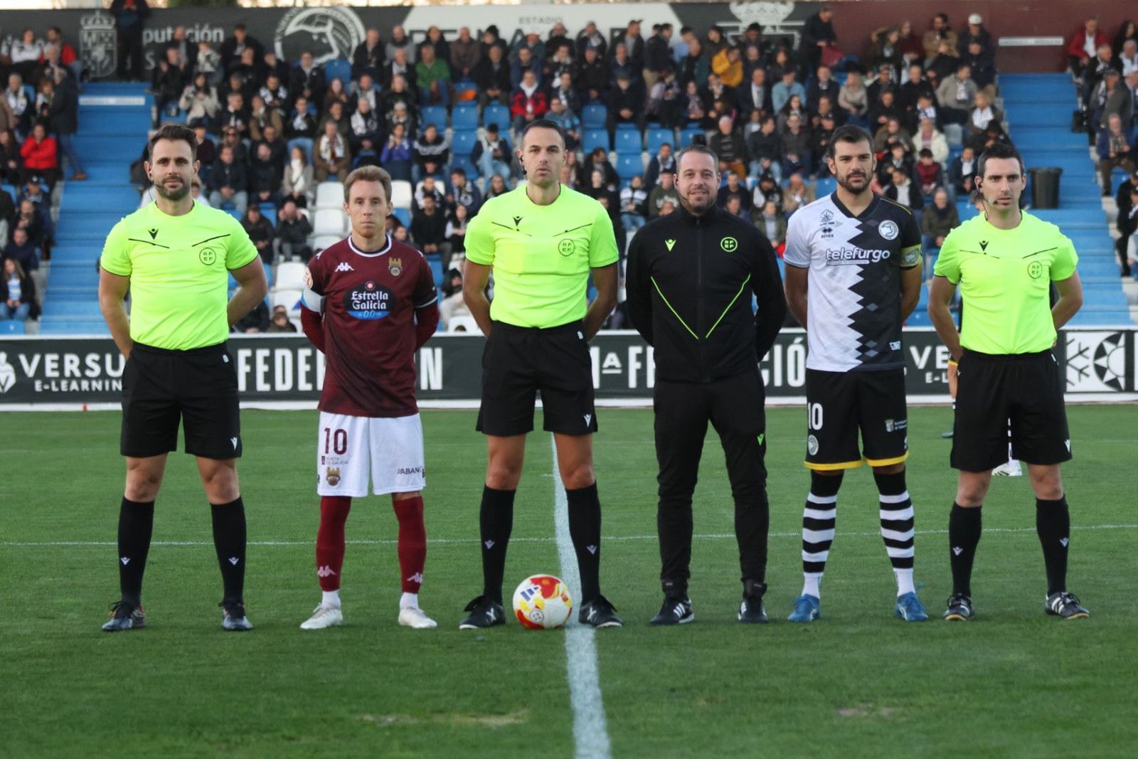 Partido entre Unionistas y Pontevedra en el Reina Sofía